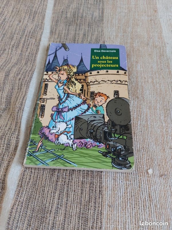 Livre "un château sous les projecteurs" (image 1)