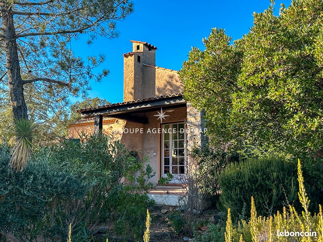 Maison 7 pièces 140 m² · à Fréjus · 140 m² · 795 000 €
