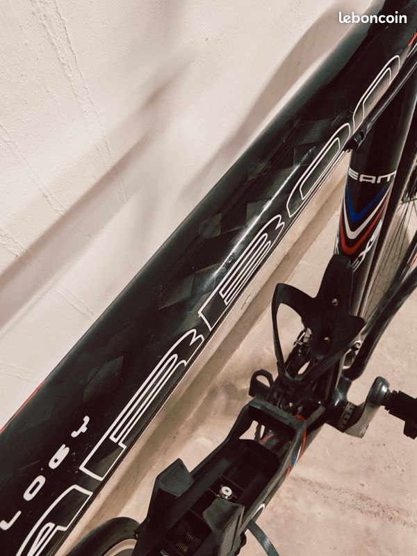 Vélo de course carbone EXS avec pneus Campagnolo Scirocco neufs (image 7)