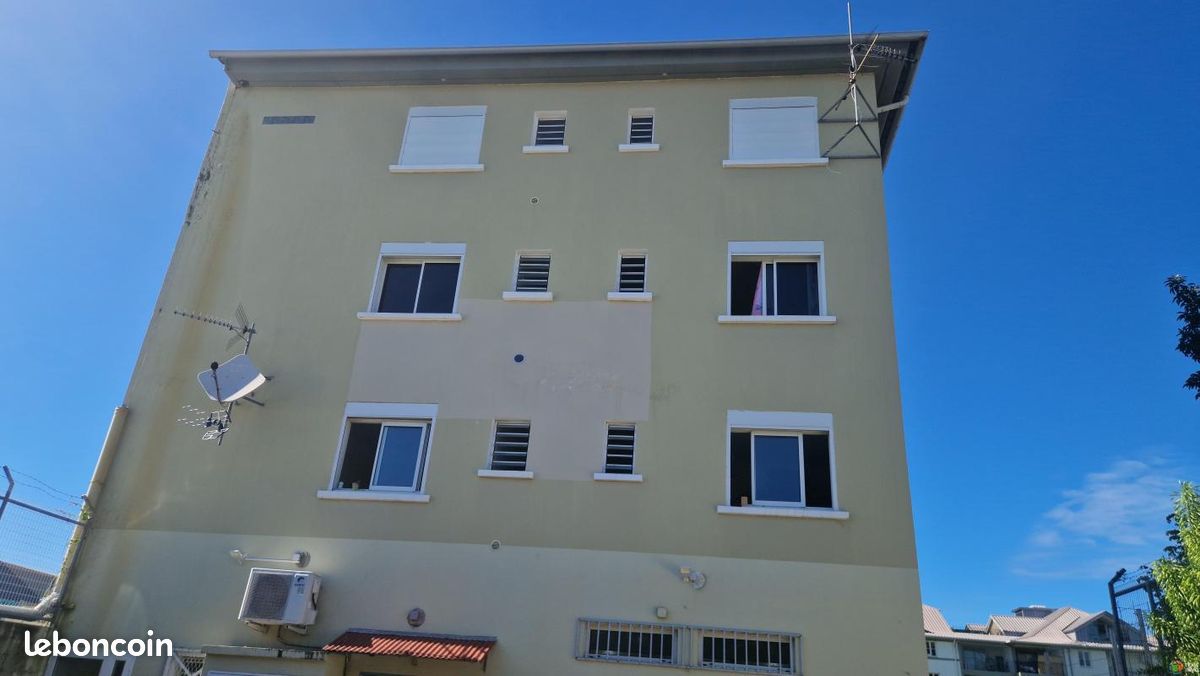 Appartement 3 pièces 83 m² · à Saint-André · 83 m² · 920 €