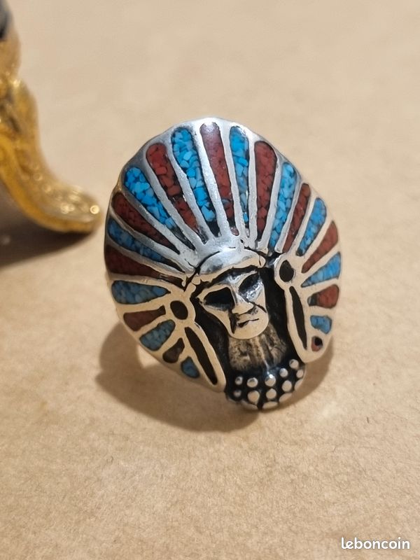 Bijoux amérindiens bague incrustée de plusieurs pierres