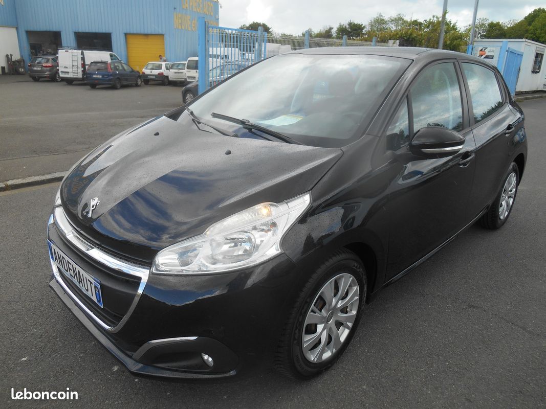 Peugeot 208 5p premium 1.5 blue hdi bvm6 100ch - 91900 km (image 1)