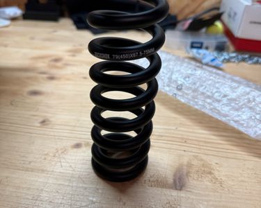 Ressort Hélicoïdal Rockshox Imperial 2.25" 550 Lb - Gris - Neuf Avec Défauts Mineurs