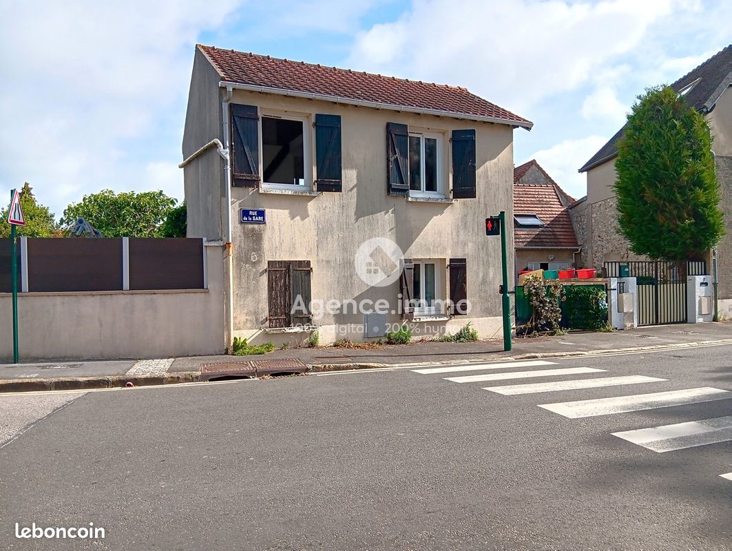 Maison 3 pièces 45 m² · à Villaines-sous-Bois · 45 m² · 165 000 €