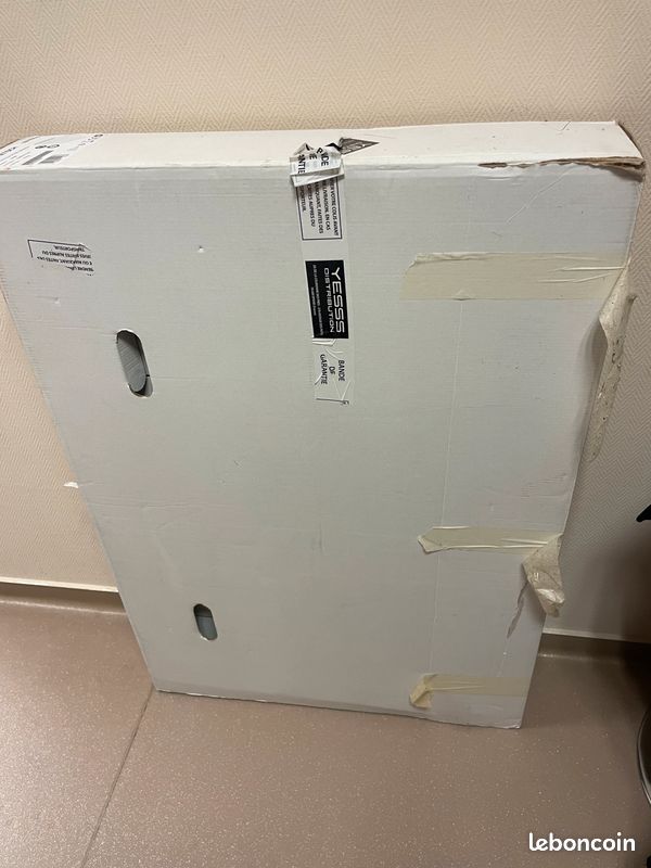 2 Radiateurs fluide KESTCH neuf 2000w et 1250w (image 1)