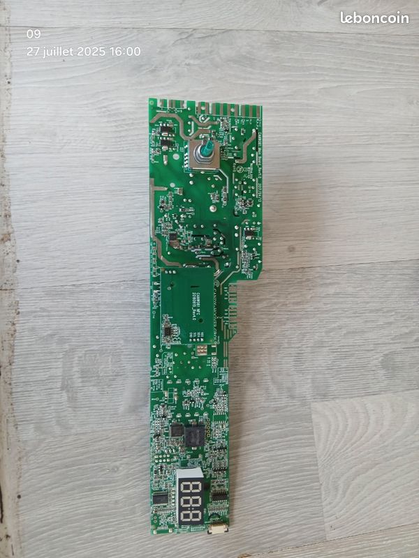 Carte electronique (image 2)