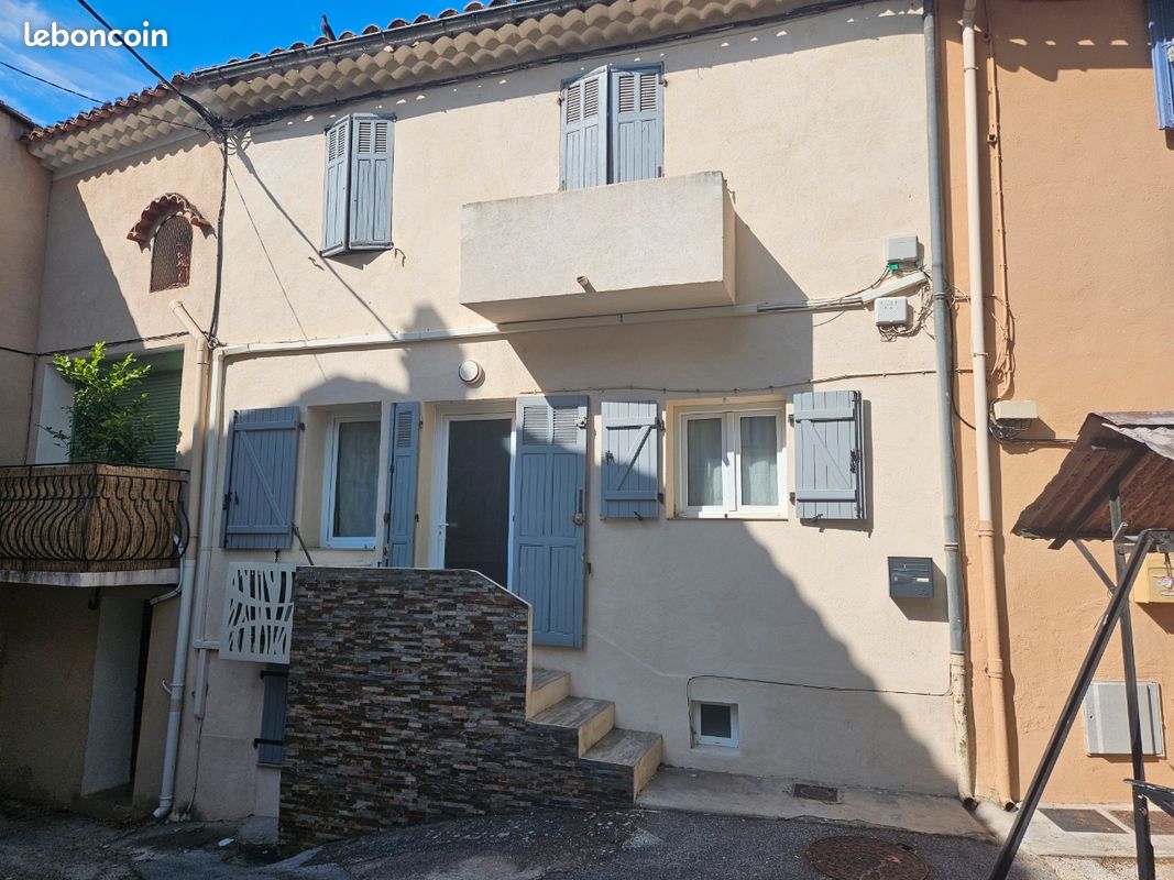 Maison 3 pièces 55 m² · à Carnoules · 55 m² · 145 000 €