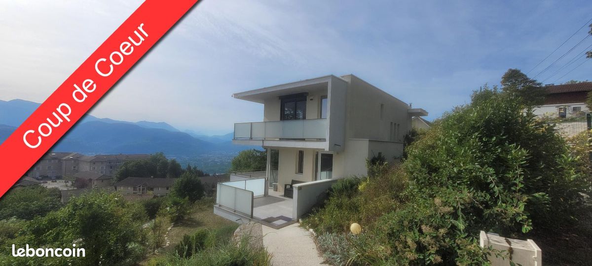 Maison 6 pièces 170 m² · à Corenc · 170 m² · 2 980 €/mois
