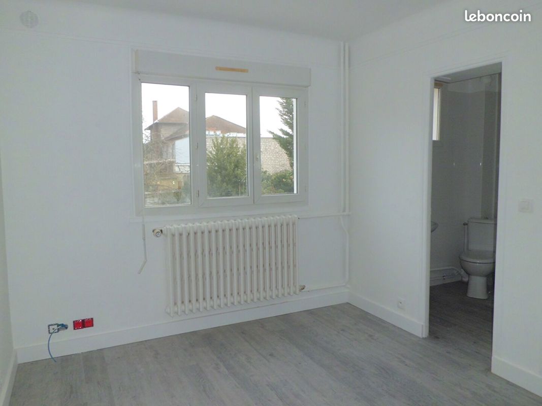 Appartement 1 pièce 19 m² · à Clamart · 19 m² · 644 €/mois