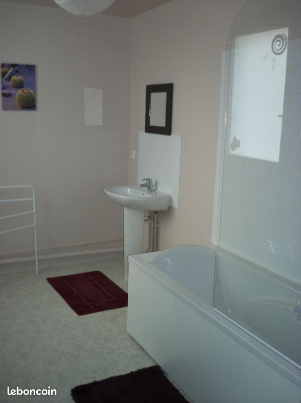 Chambre meublée RER A Cergy Saint Christophe (image 3)