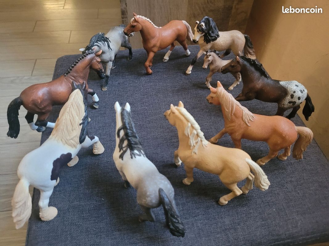 Chevaux Schleich + Chevaux Papo - Jeux & Jouets