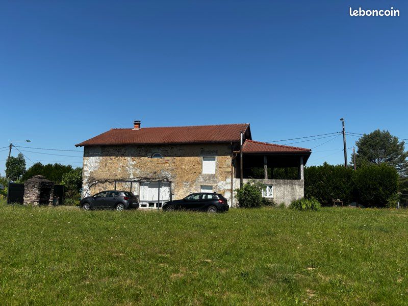 Maison 6 pièces 150 m² · à La Vôge-les-Bains · 150 m² · 150 000 €