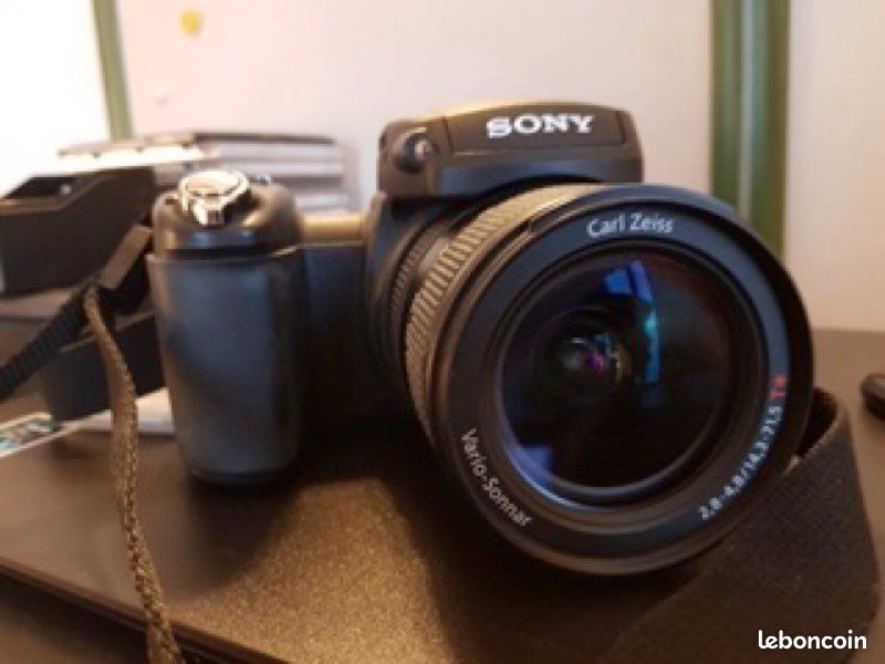 Appareil photo numérique Sony DSC R1 (image 3)