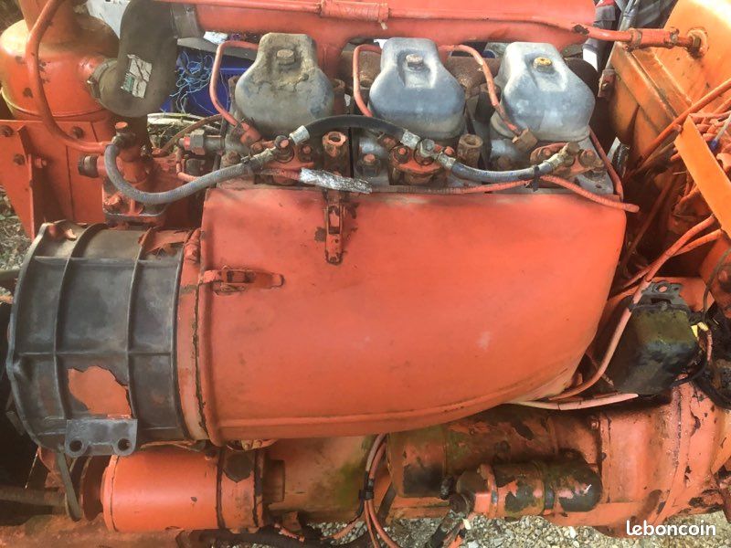 Tracteur renault super 6d (image 3)