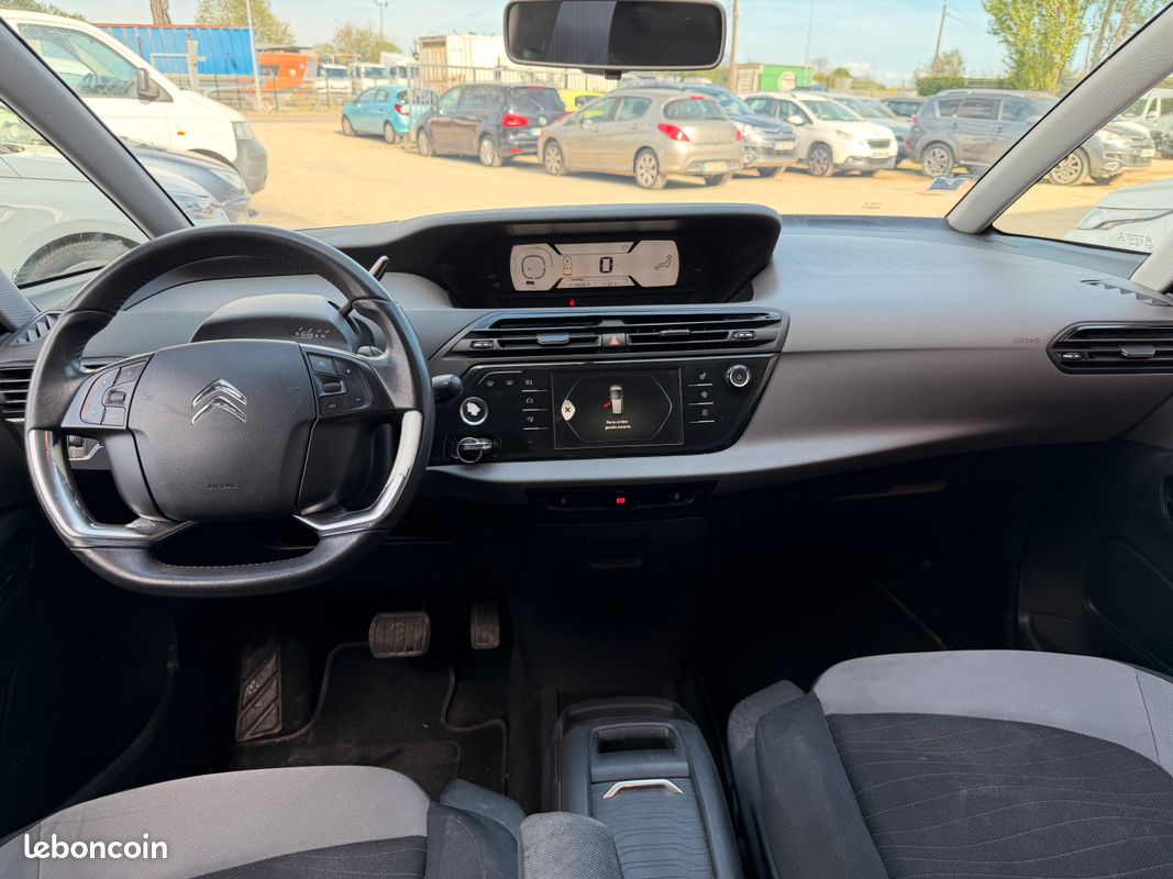 Citroen c4 picasso ii 1.6 e-hdi etg6 92 cv (image 10)