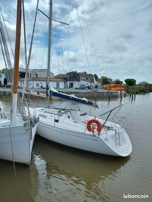 Dufour 30 DI (image 3)