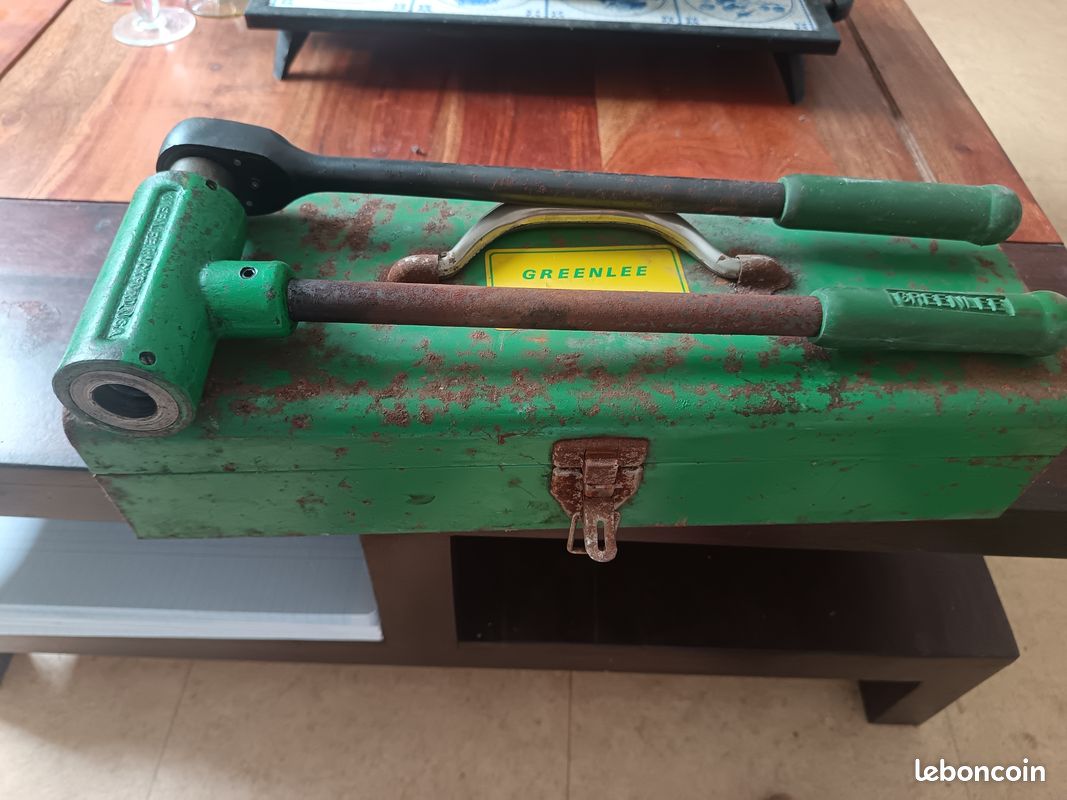 Greenlee Ratchet knock punch driver n 1804 (image 2)