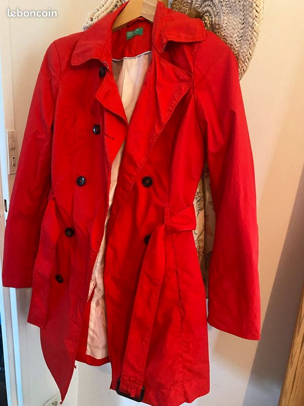 Imperméable Benetton rouge (image 1)
