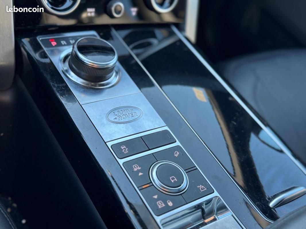 Land Rover Range Rover Land- IV 4.4 SDV8 339ch Vogue SWB Mark V (image 27)