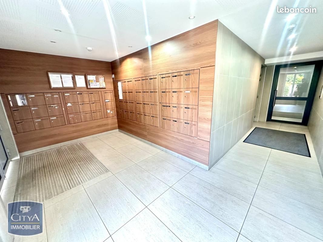Studio 1 pièce 29 m² (image 6)