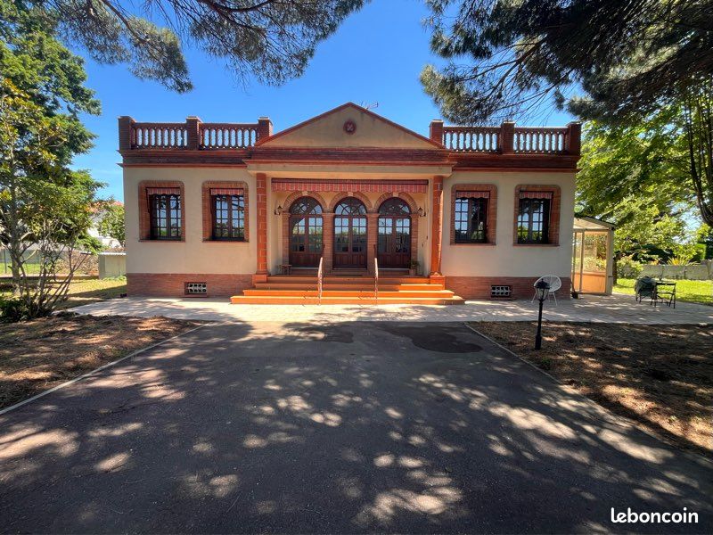 Maison 7 pièces 131 m² · à Fenouillet · 131 m² · 348 000 €