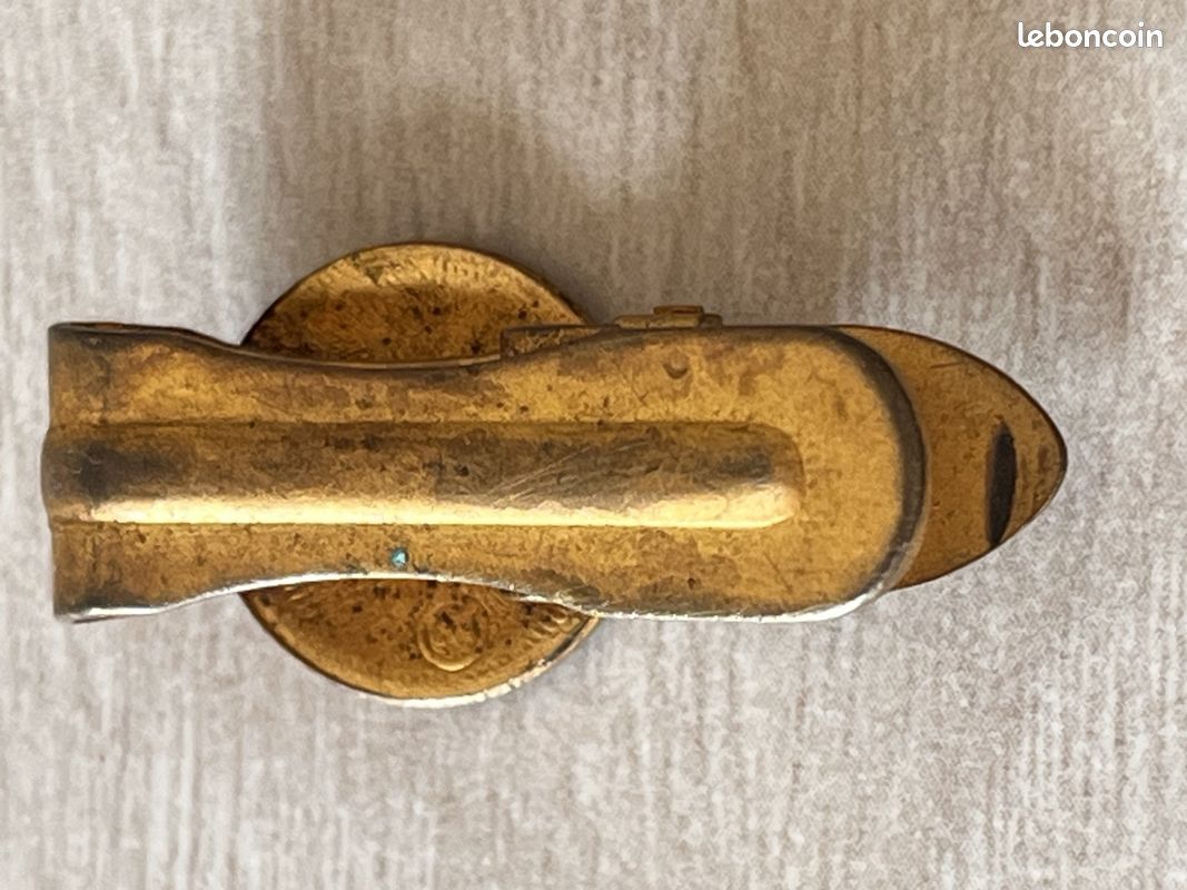 ANCIENNE PINCE À castrer , outil vétérinaire castration Vintage EUR 25