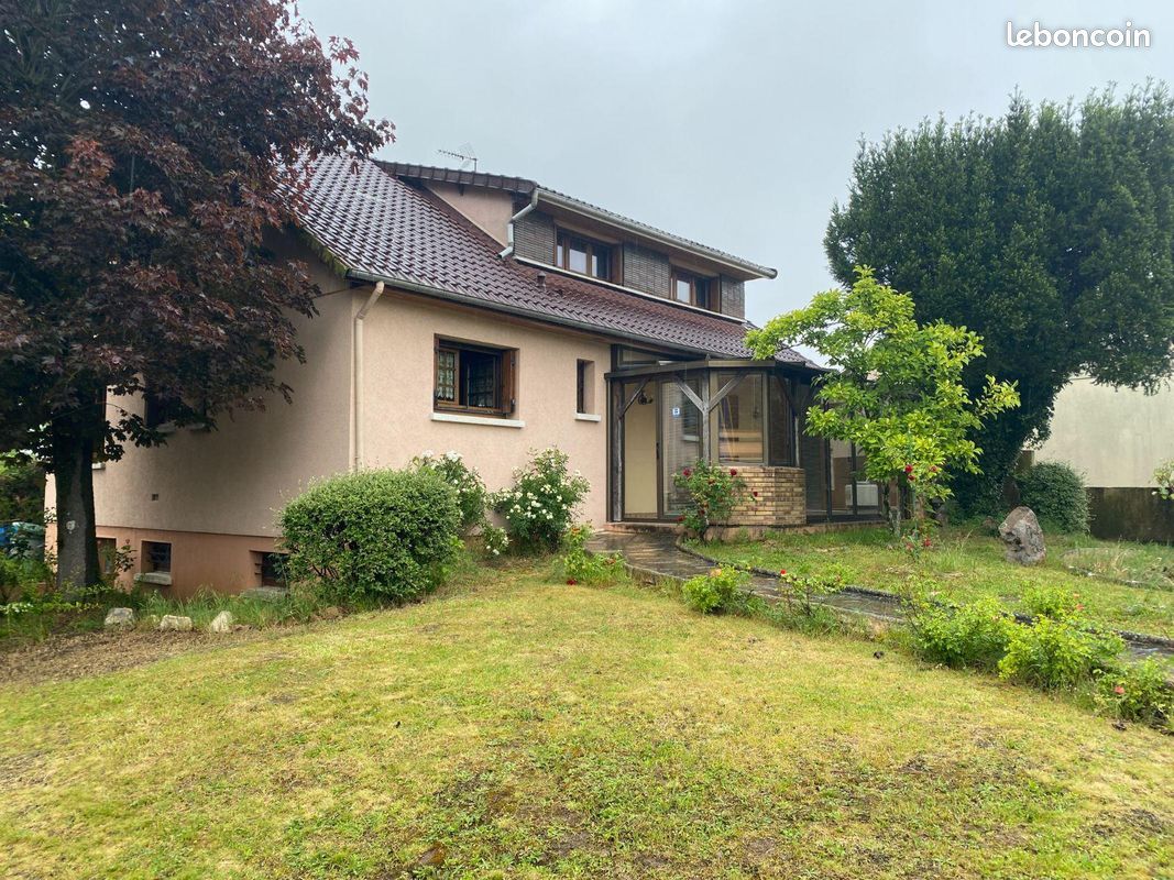 Maison 5 pièces 110 m² · à Lucé · 110 m² · 213 200 €