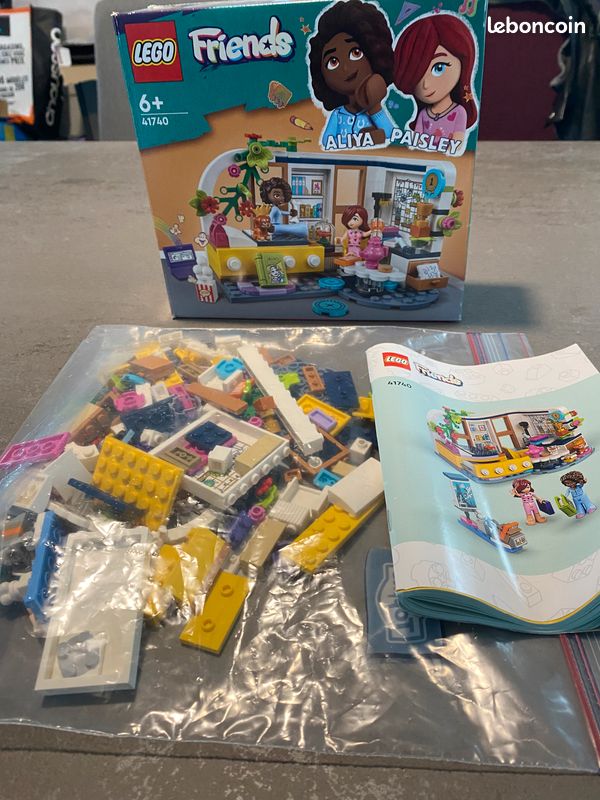 Vend lego Friends (image 1)