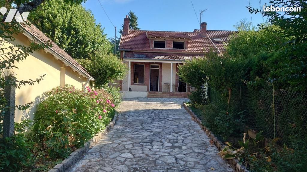 Maison 4 pièces 105 m² · à Gien · 105 m² · 127 100 €