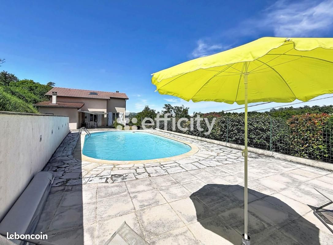 Maison 5 pièces 138 m² · à Rive-de-Gier · 138 m² · 385 000 €