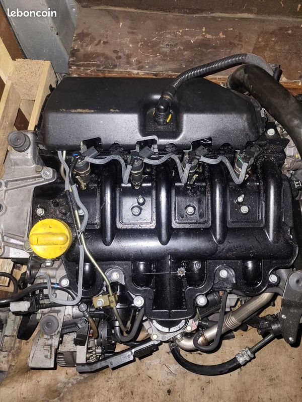 Moteur 2.2 dci (image 1)