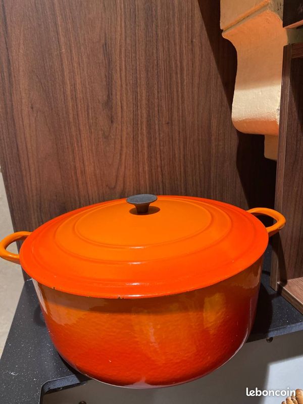 Cocotte VINTAGE en Fonte Émaillée Orange Cousances