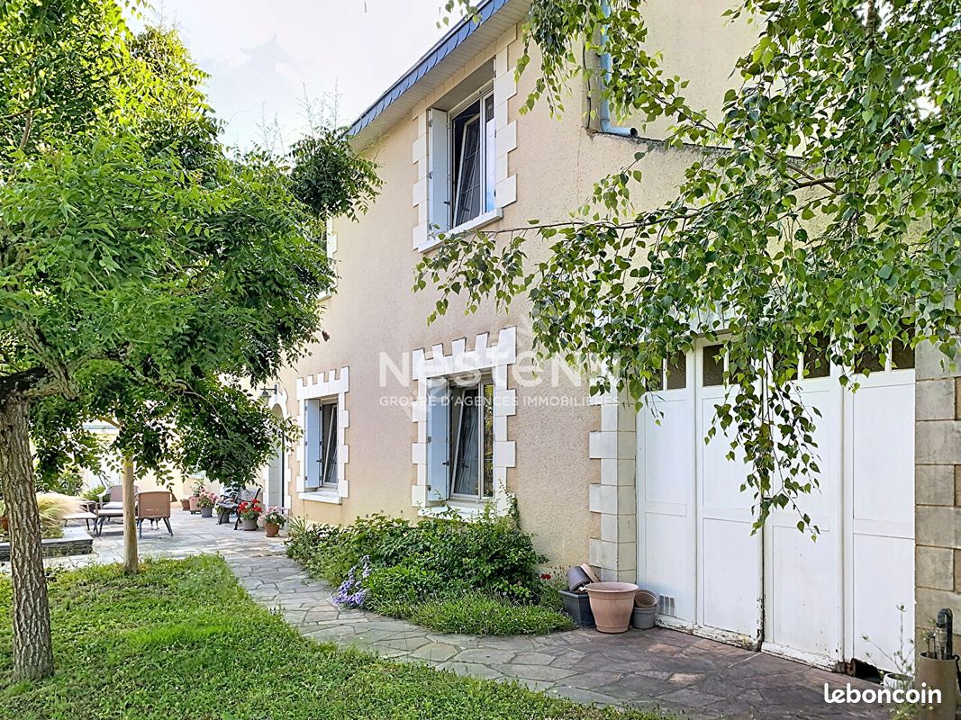 Maison 6 pièces 157 m² · à Avrillé · 157 m² · 598 500 €