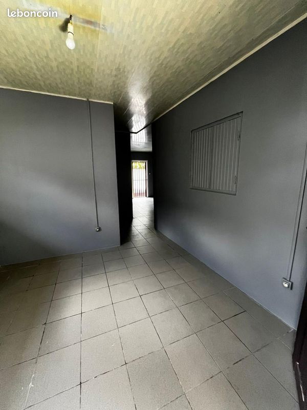 Appartement 2 pièces 40 m² · à Saint-Laurent-du-Maroni · 40 m² · 650 €/mois