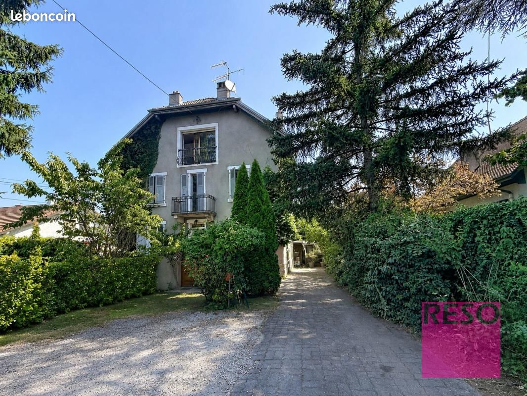 Appartement 3 pièces 65 m² · à Annemasse · 65 m² · 1 550 €