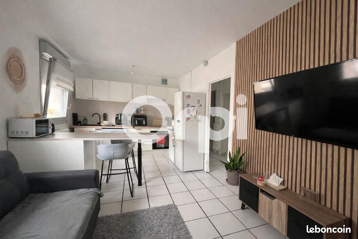 Appartement 3 pièces 48 m² · à Saint-Chamond · 48 m² · 580 €