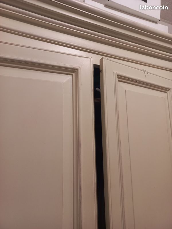Armoire blanche (image 3)