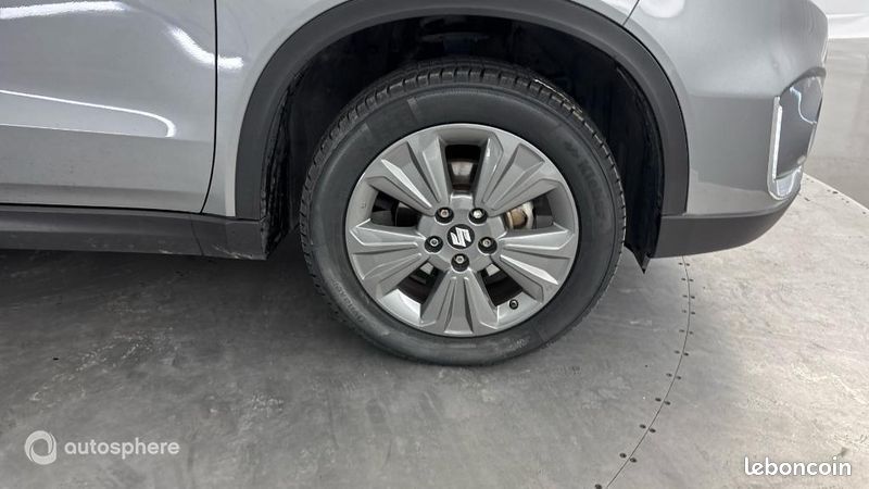 Suzuki Vitara 1.5 Dualjet Hybrid 115ch Privilège Auto (image 20)
