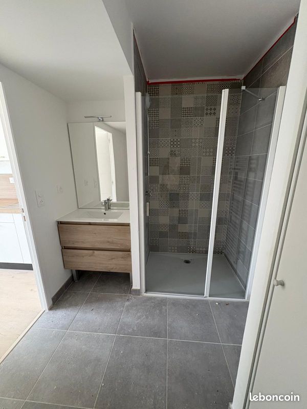 Appartement a louer laval - 2 pièce(s) - 43 m2 - Surfyn