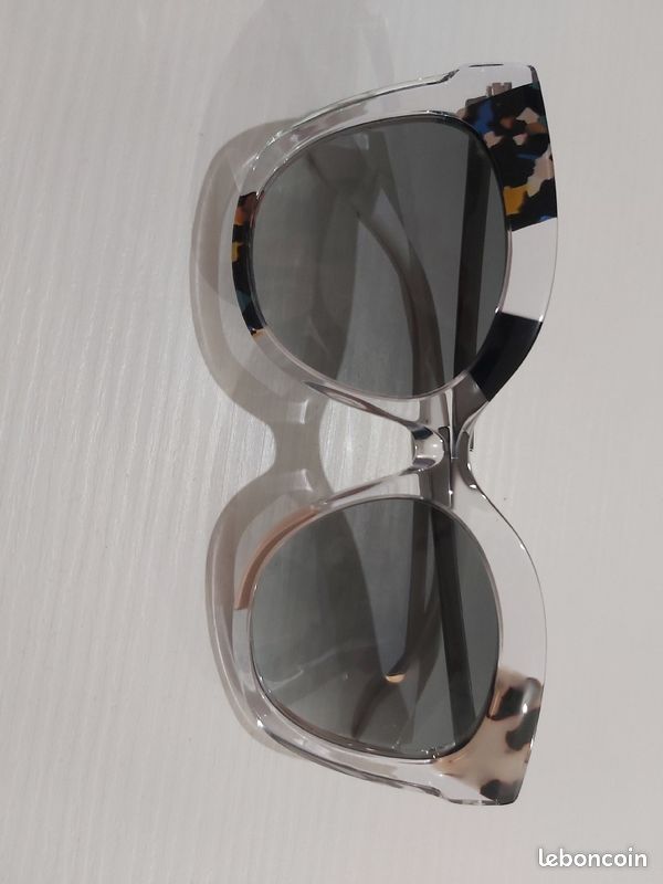 Lunettes soleil Fendi neuve (image 5)