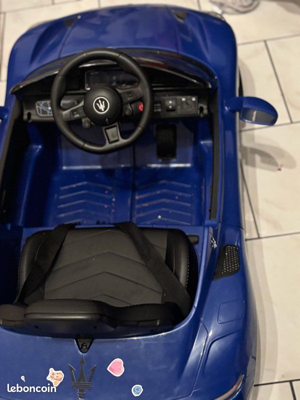 Voiture électrique (image 3)
