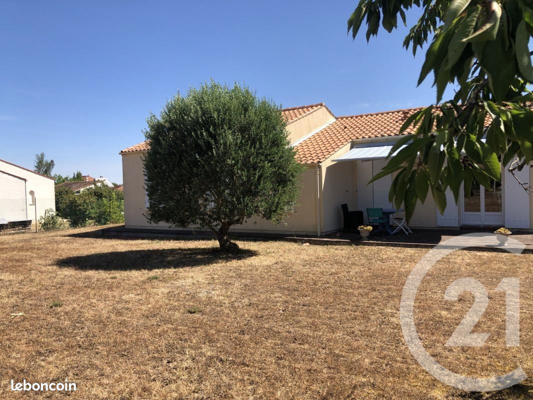 Maison 4 pièces 97 m² · à Port-d'Envaux · 97 m² · 233 800 €