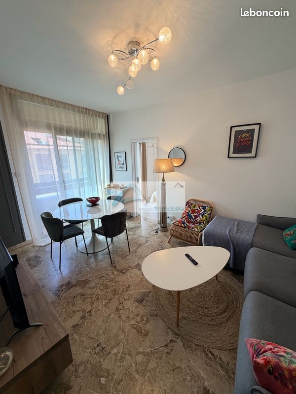 Appartement 2 pièces 45 m² · à Ajaccio · 45 m² · 900 €/mois