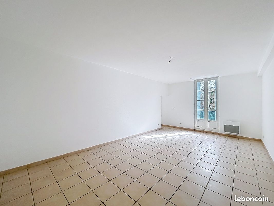 Appartement 3 pièces 72 m² · à Montagnac · 72 m² · 700 €/mois
