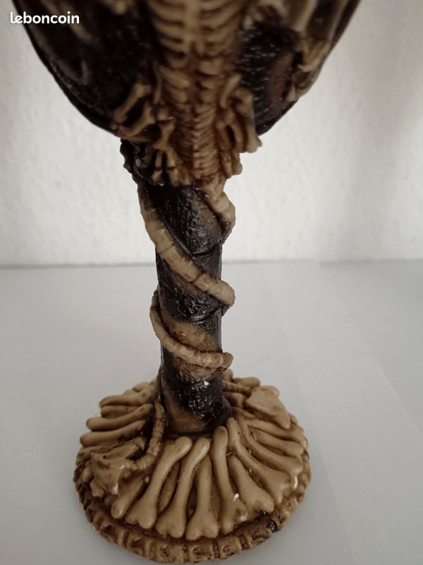 Deux Calices / Gobelets / Coupe à pied motifs dragon (image 6)