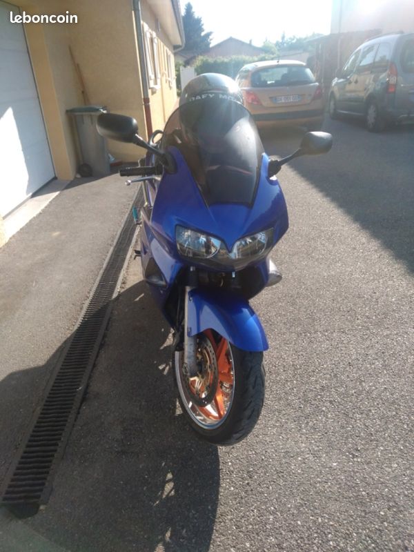 800 vfr (image 2)