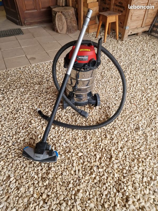Av aspirateur à cuve très bonne état urgent cause double emploi (image 2)