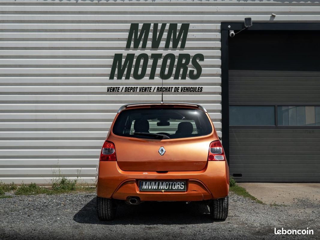 RENAULT TWINGO GT 1.2i 100Ch - DISTRIBUTION FAITE (image 20)
