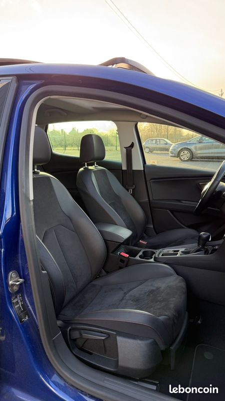 SEAT Leon 1.5 TSI 150 ACT FR DSG * REGULATEUR ADAPTATIF - APPLE CARPLAY - TOIT OUVRANT - CAMERA DE RECUL (image 15)