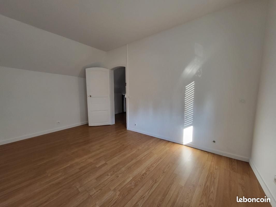 Maison a louer creil - 3 pièce(s) - 87 m2 - Surfyn